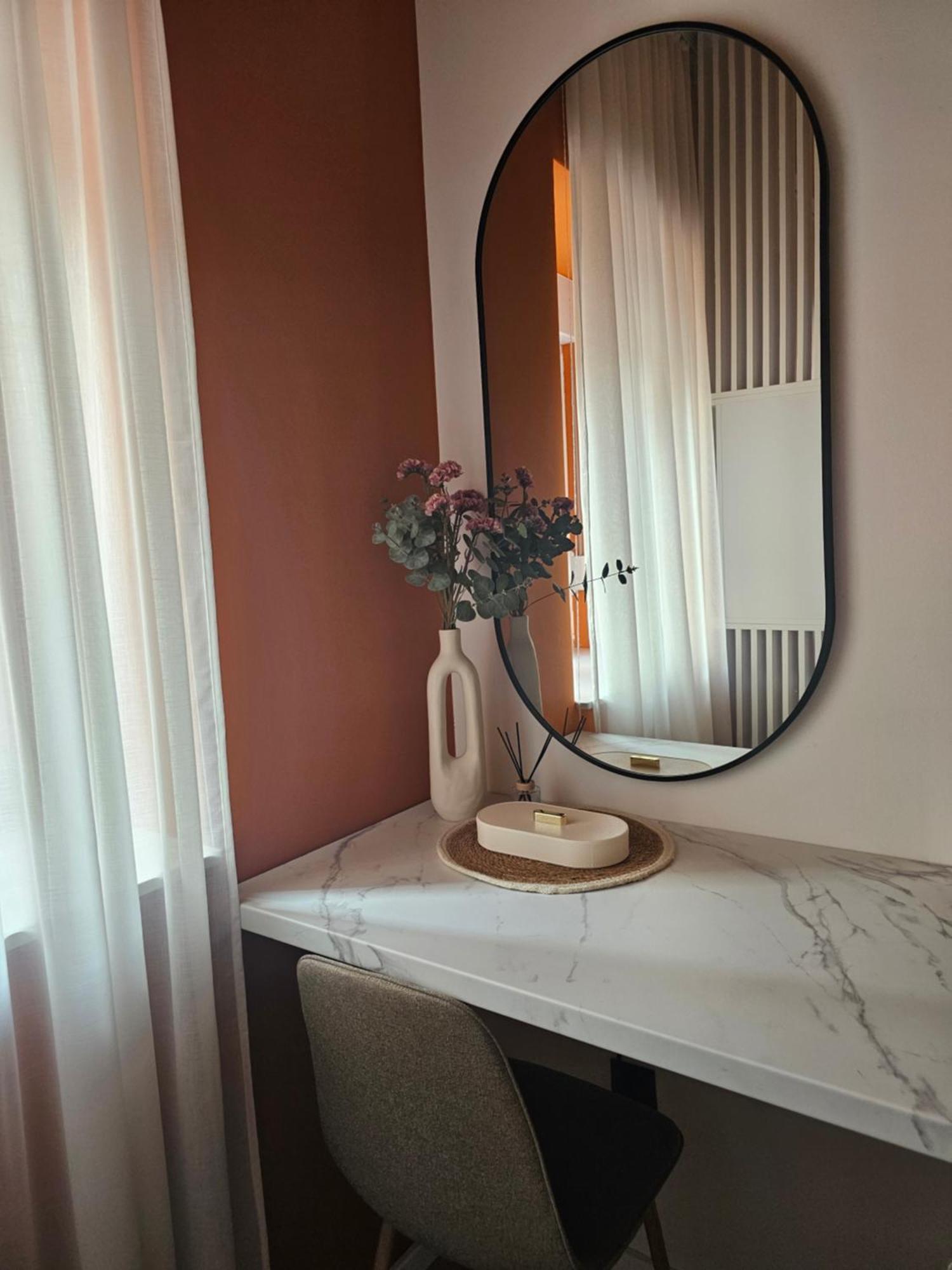 Regent Blue - Free Private Parking Apartment